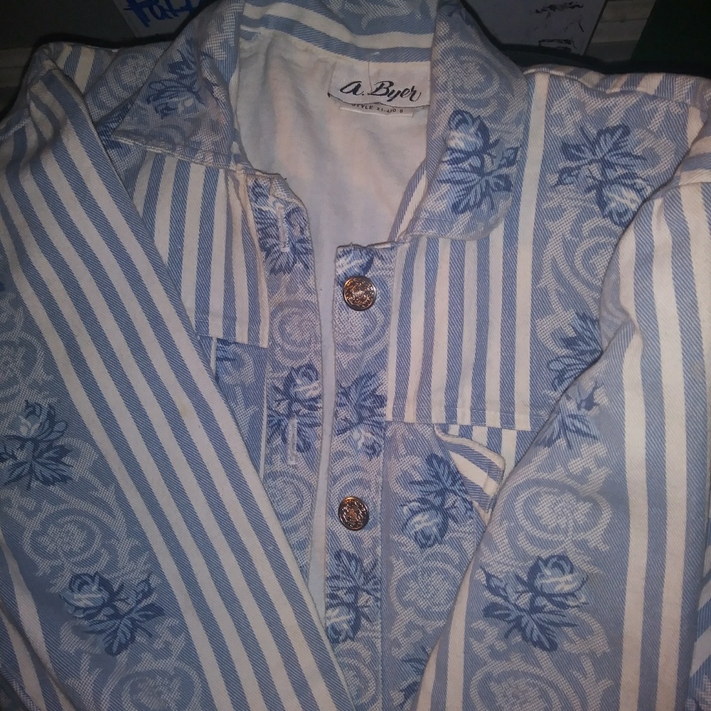 Doing white rose Half jean Jacket